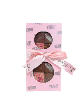 Yeah! Кутия с 8 бонбона Rose
