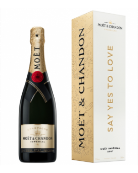 MOËT IMPÉRIAL Brut Box With Inscription Say Yes To Love 0.75L