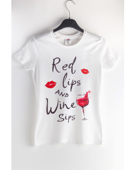 Тениска Red Lips & Wine Sips